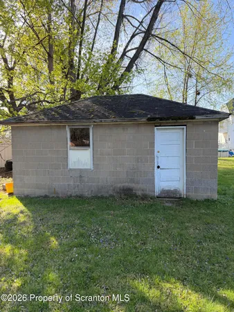 $124,900 | 341 West 6th Street, West Wyoming, PA 18644