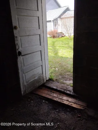 $124,900 | 341 West 6th Street, West Wyoming, PA 18644