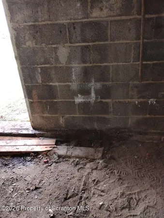 $124,900 | 341 West 6th Street, West Wyoming, PA 18644