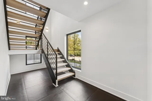 $1,890,000 | 12 Langton Lane, Newtown Square, PA 19073