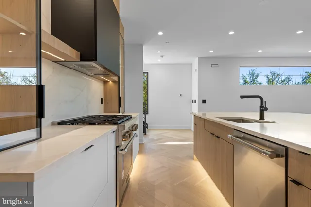 $1,890,000 | 12 Langton Lane, Newtown Square, PA 19073