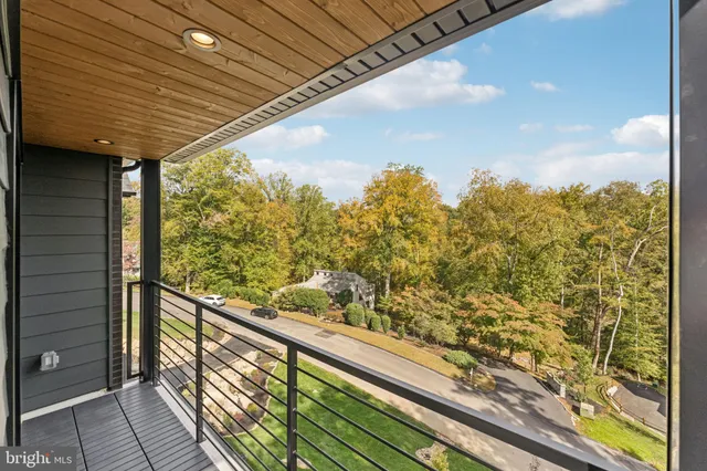 $1,890,000 | 12 Langton Lane, Newtown Square, PA 19073