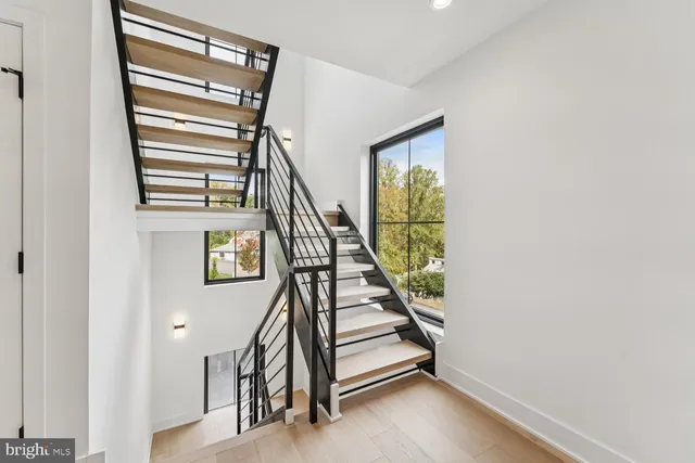 $1,890,000 | 12 Langton Lane, Newtown Square, PA 19073