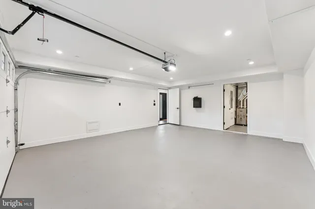 $1,890,000 | 12 Langton Lane, Newtown Square, PA 19073