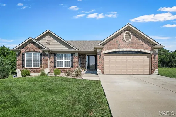 $450,000 | 26 Mitch Lane, Silex, MO 63377