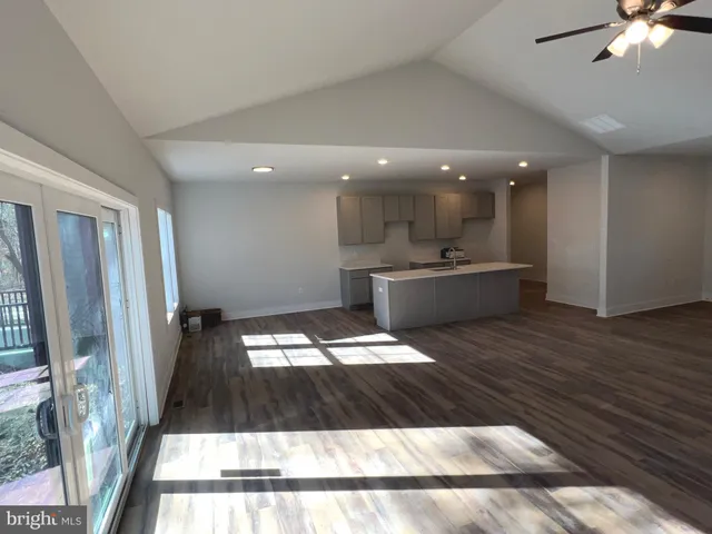 $525,000 | 20 Mayapple Court, Hedgesville, WV 25427