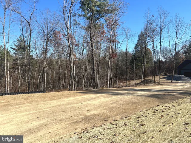 $525,000 | 20 Mayapple Court, Hedgesville, WV 25427