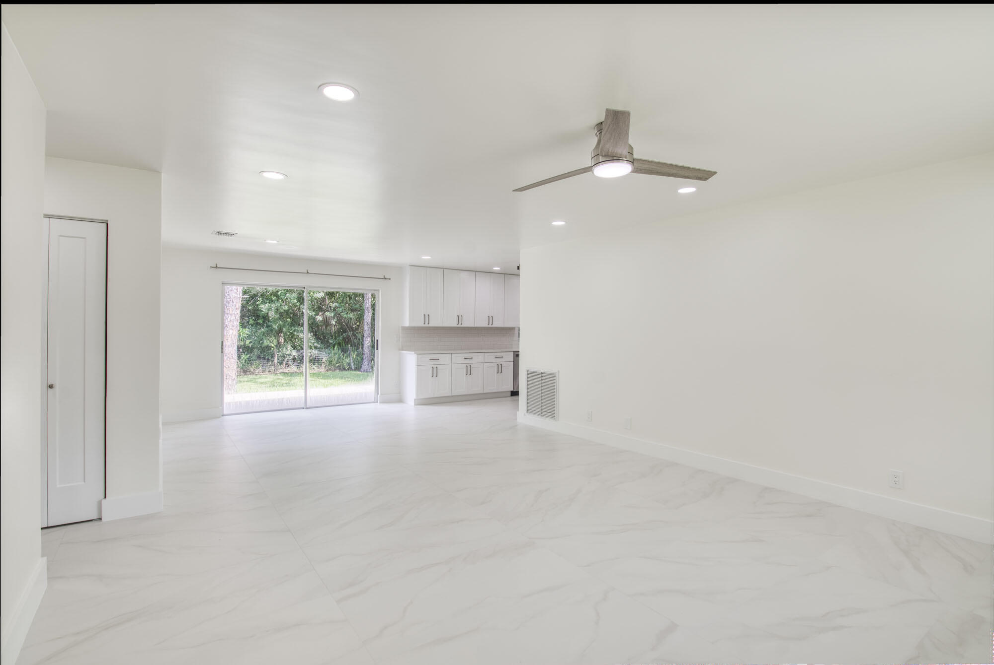 14735 Flamingo Road Loxahatchee Groves, FL 33470 - Photo 5 of 22 1