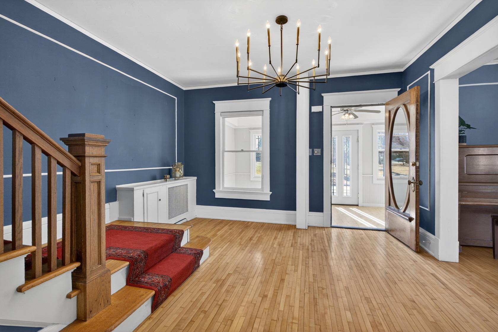 519 Spring Street Green Bay, WI 54301 - Photo 11 of 57