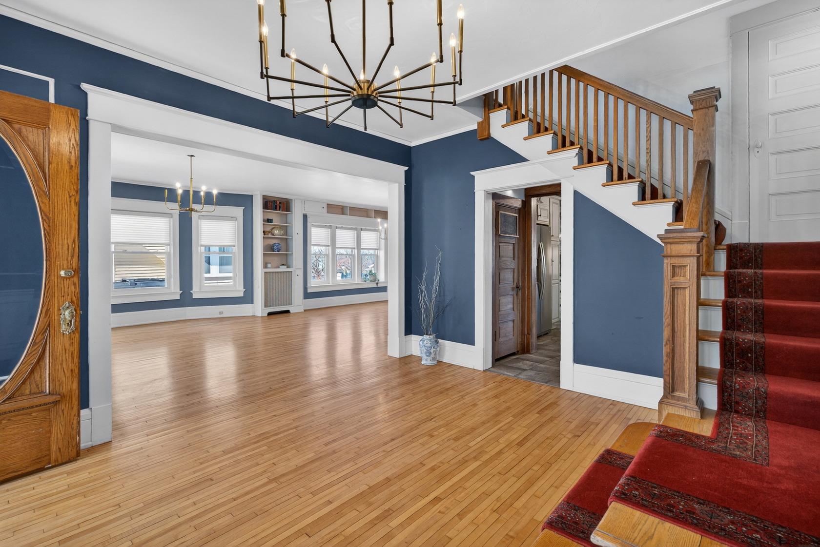 519 Spring Street Green Bay, WI 54301 - Photo 12 of 57