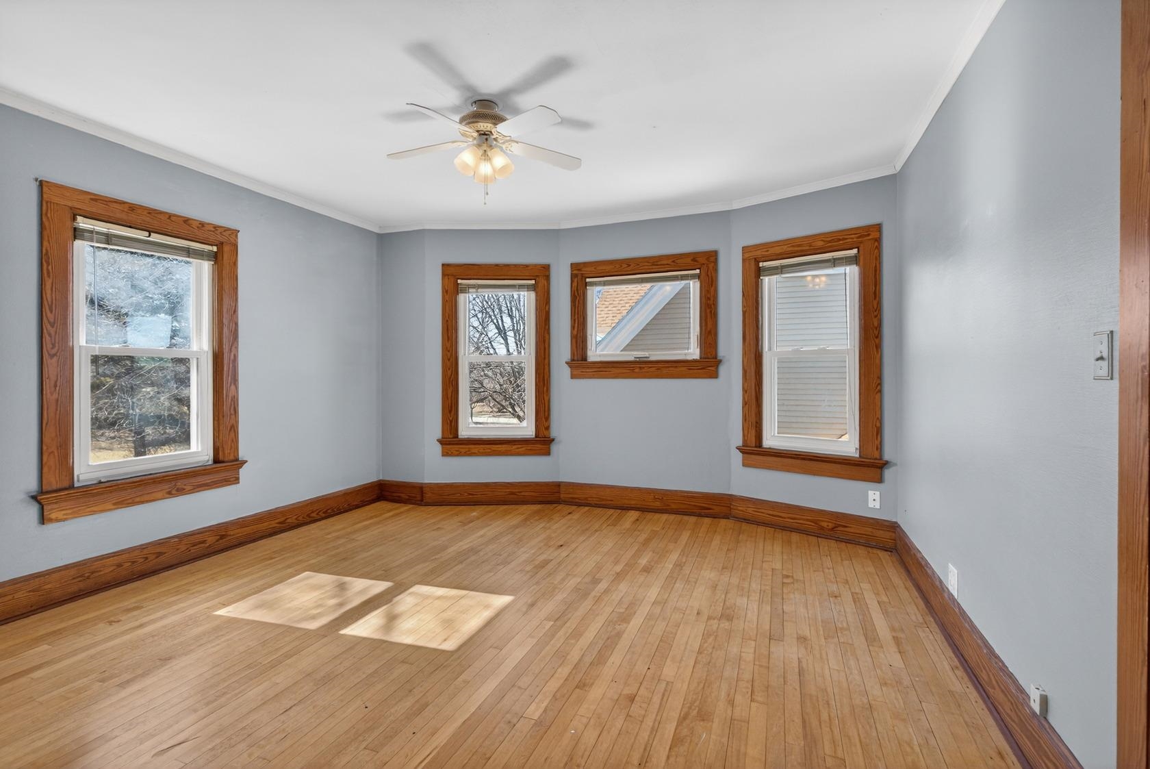 519 Spring Street Green Bay, WI 54301 - Photo 40 of 57