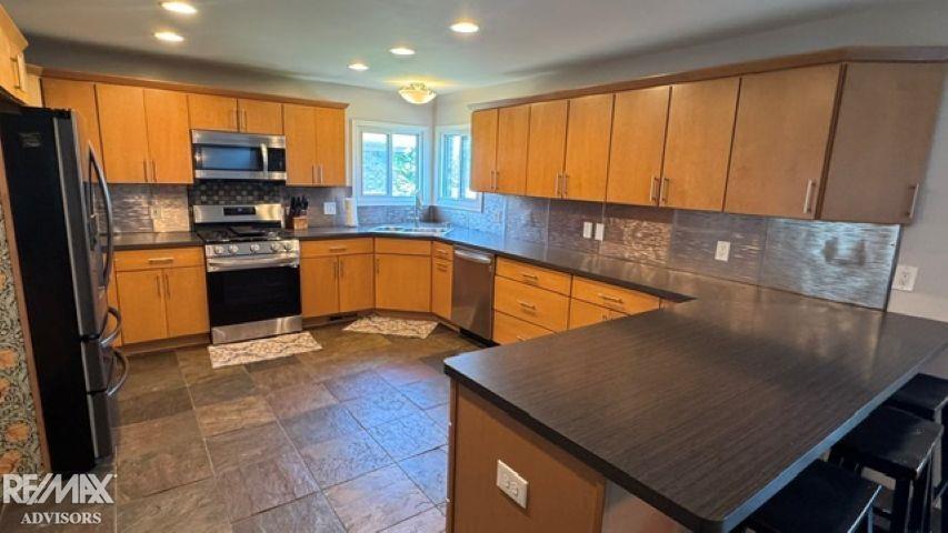 46654 West Ridge Drive Macomb, MI 48044 - Photo 6 of 22 Gallery Image 6