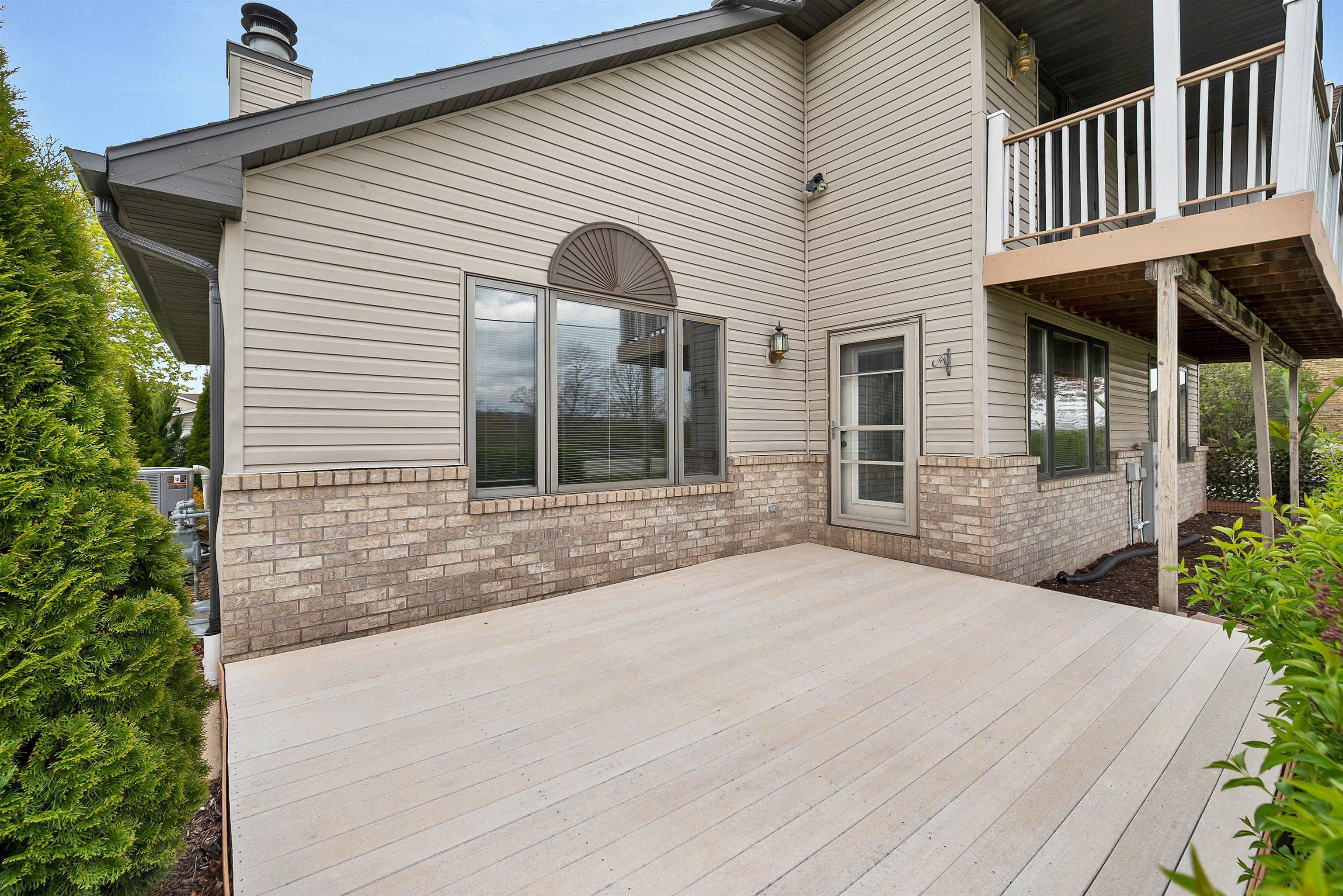 2228 Lost Dauphin Road De Pere, WI 54115 - Photo 1 of 54