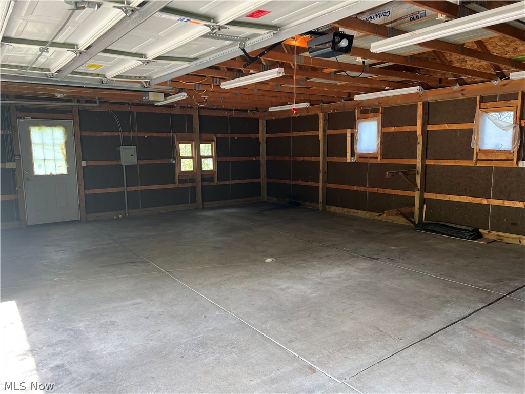 4158 Main Street Perry, OH 44081 - Photo 26 of 31 24 x 32 three-car garage