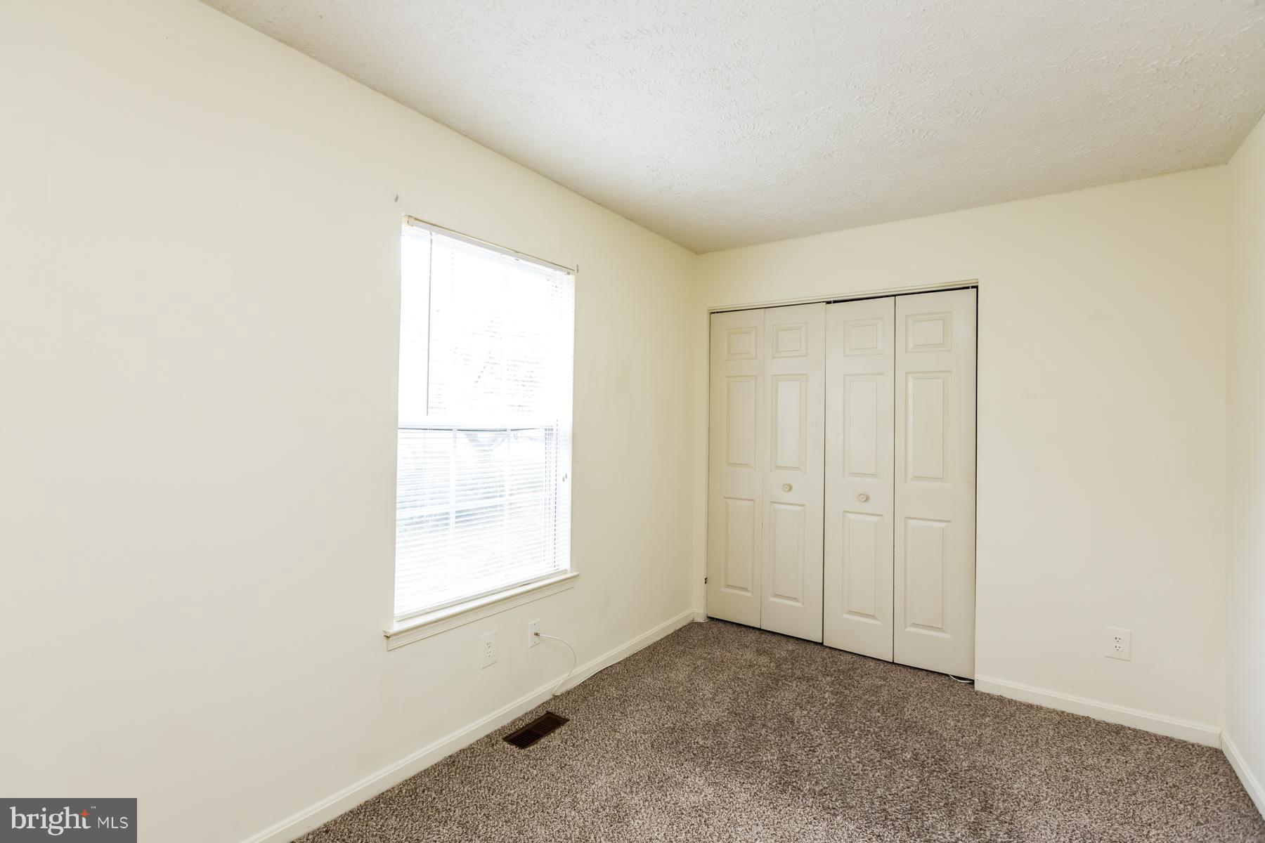 502 Dorchester Road Baltimore, MD 21228 - Photo 17 of 29 Bedroom