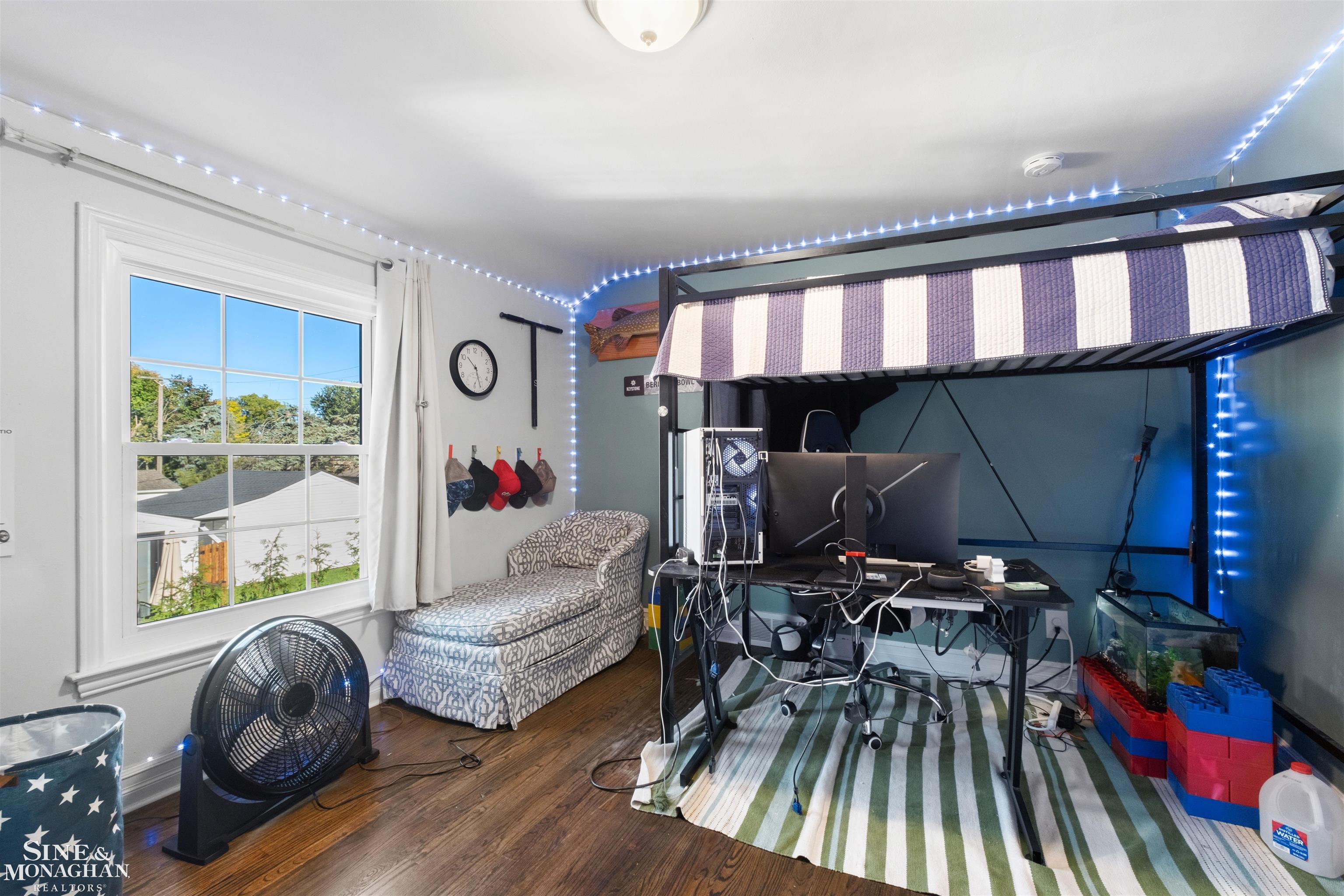 1135 Fairholme Road Grosse Pointe, MI 48236 - Photo 33 of 74 50224052-6d92291d-b93a-4c67-b816-d4dc216c8b06.JPG