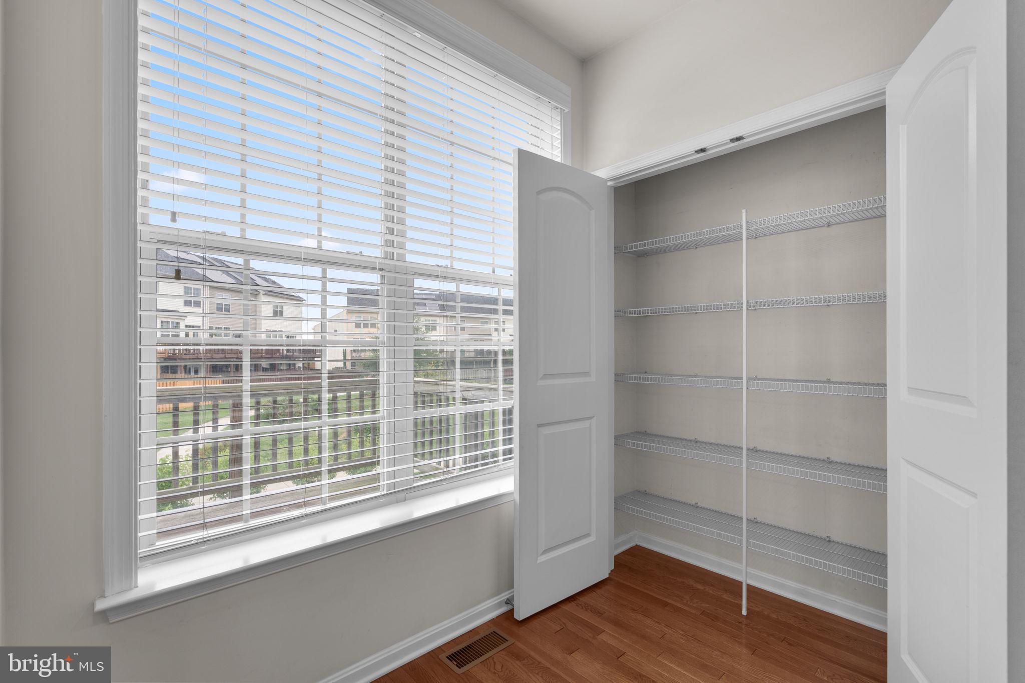 4727 Cambria Road Frederick, MD 21703 - Photo 14 of 47 Gallery Image 14