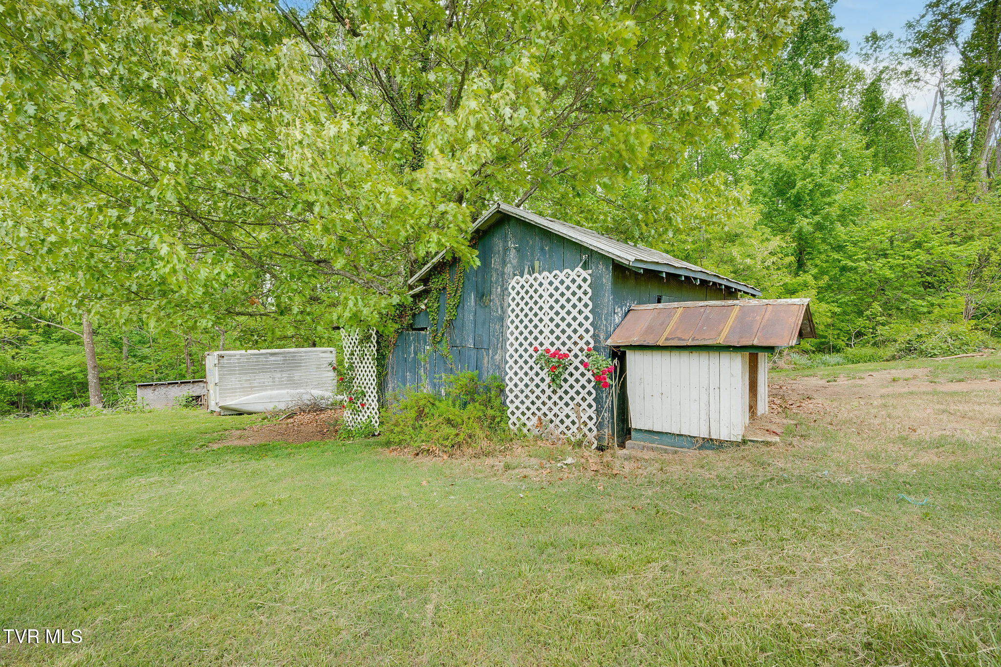 357 Webb Road Piney Flats, TN 37686 - Photo 31 of 31 035