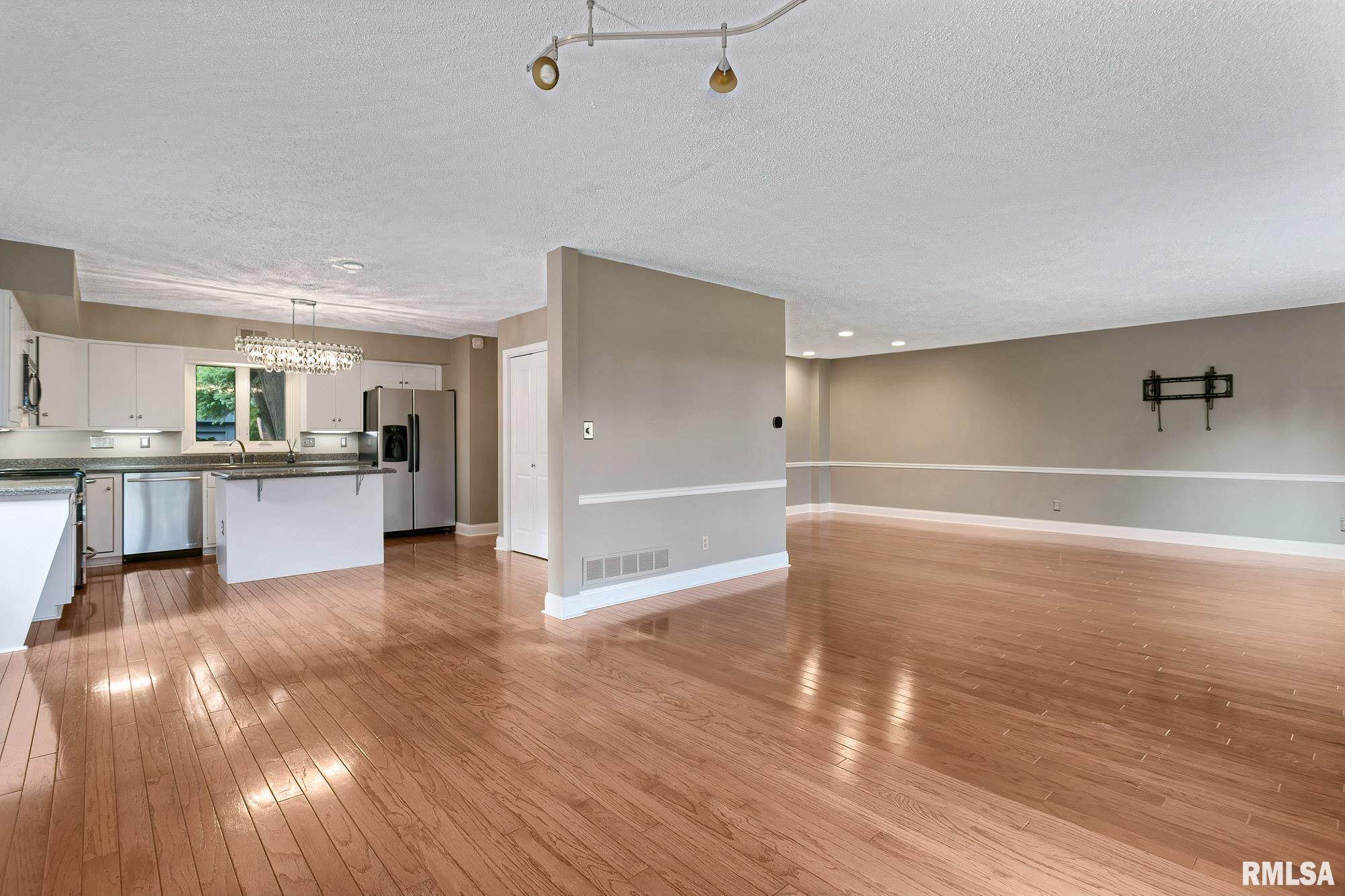 6401 Utica Ridge Road, Unit 24 Davenport, IA 52807 - Photo 15 of 46 Gallery Image 15