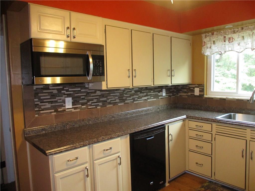 800 Wible Run Road Pittsburgh, PA 15209 - Photo 6 of 21