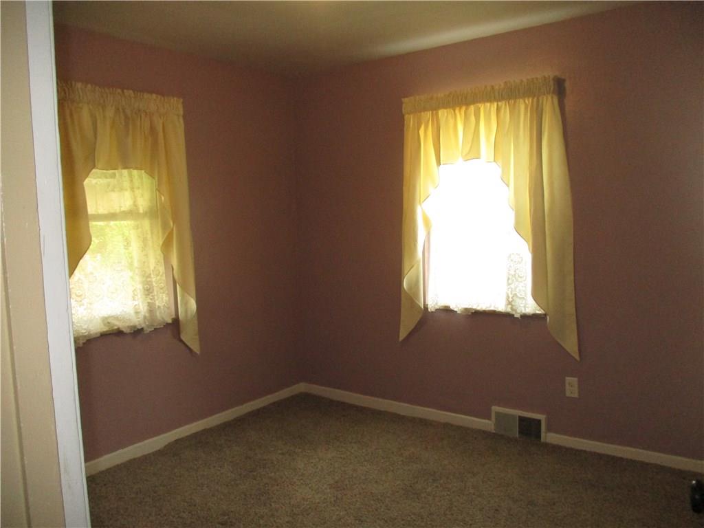 800 Wible Run Road Pittsburgh, PA 15209 - Photo 8 of 21