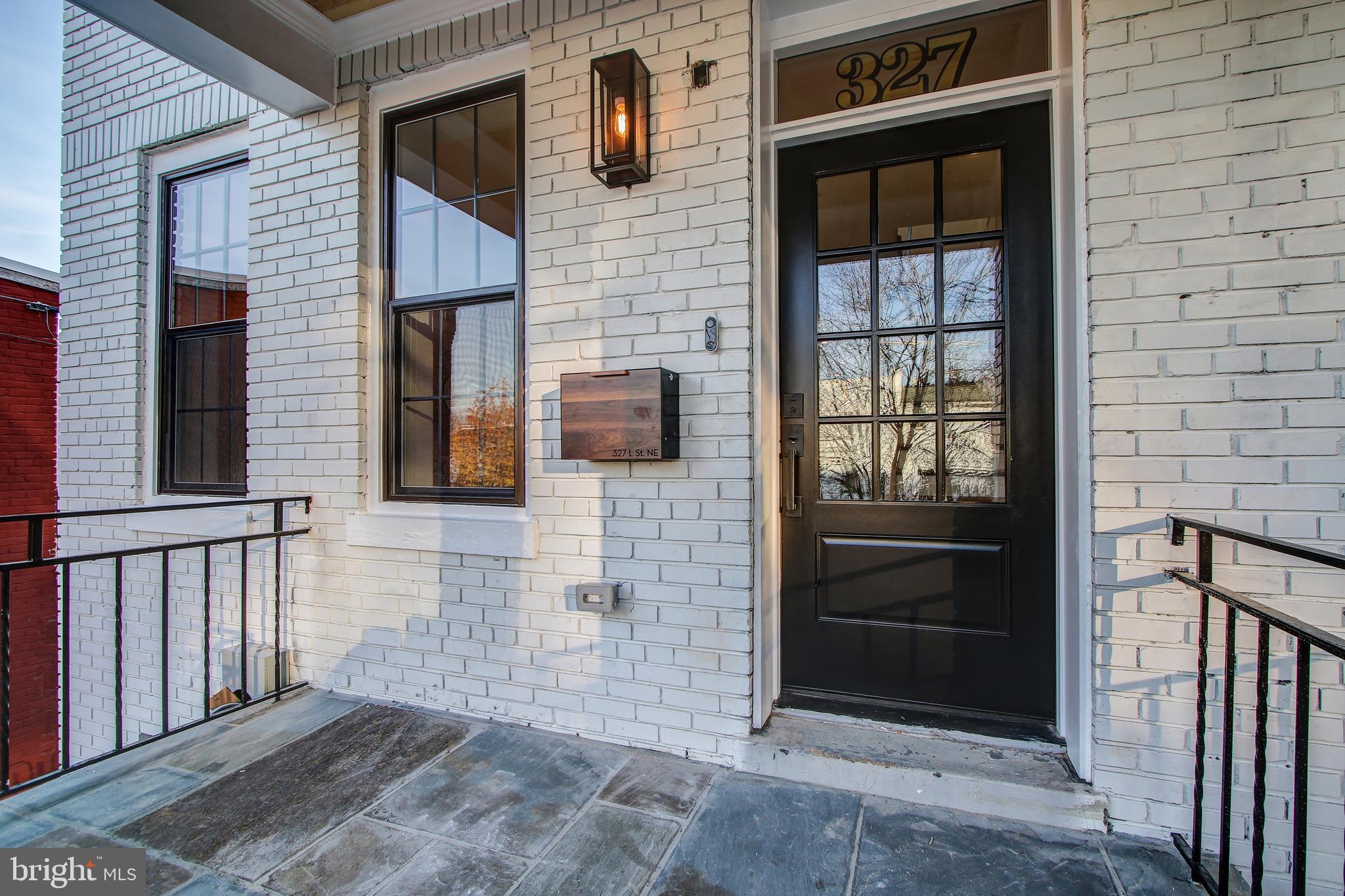 327 L Street Northeast Washington, DC 20002 - Photo 2 of 45