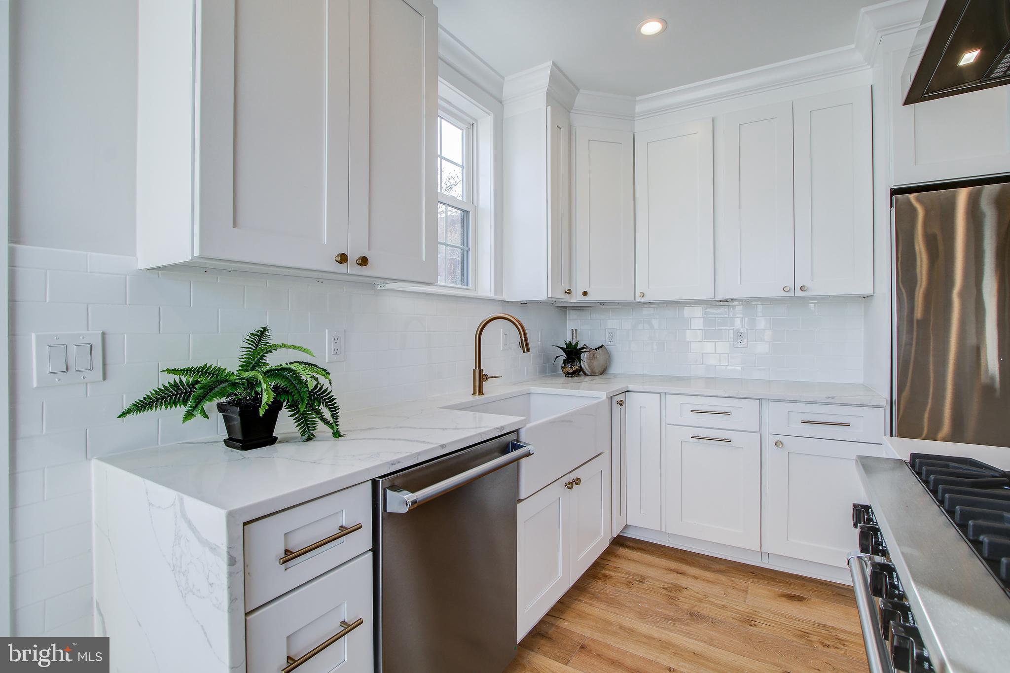 327 L Street Northeast Washington, DC 20002 - Photo 15 of 45