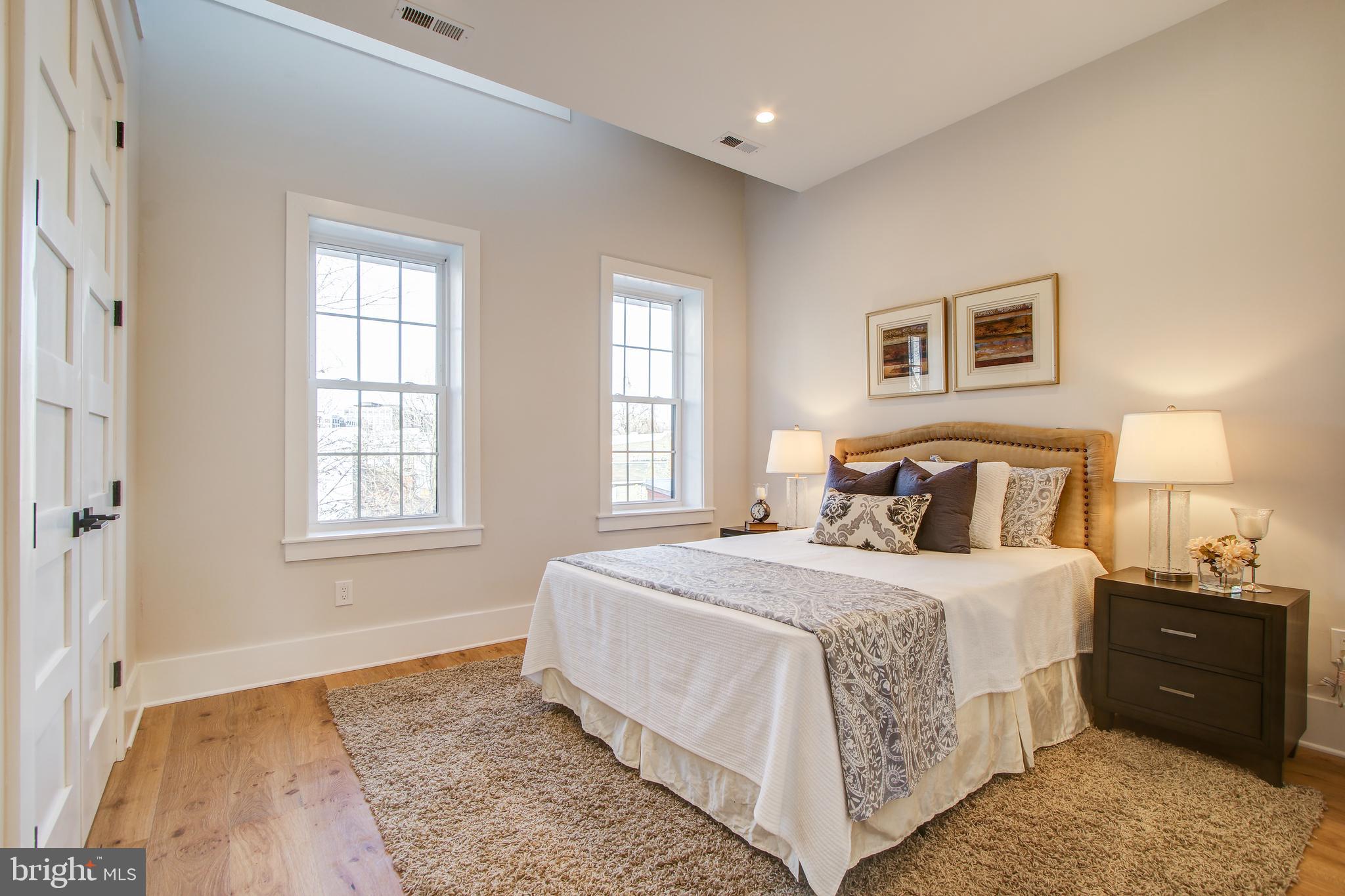 327 L Street Northeast Washington, DC 20002 - Photo 21 of 45
