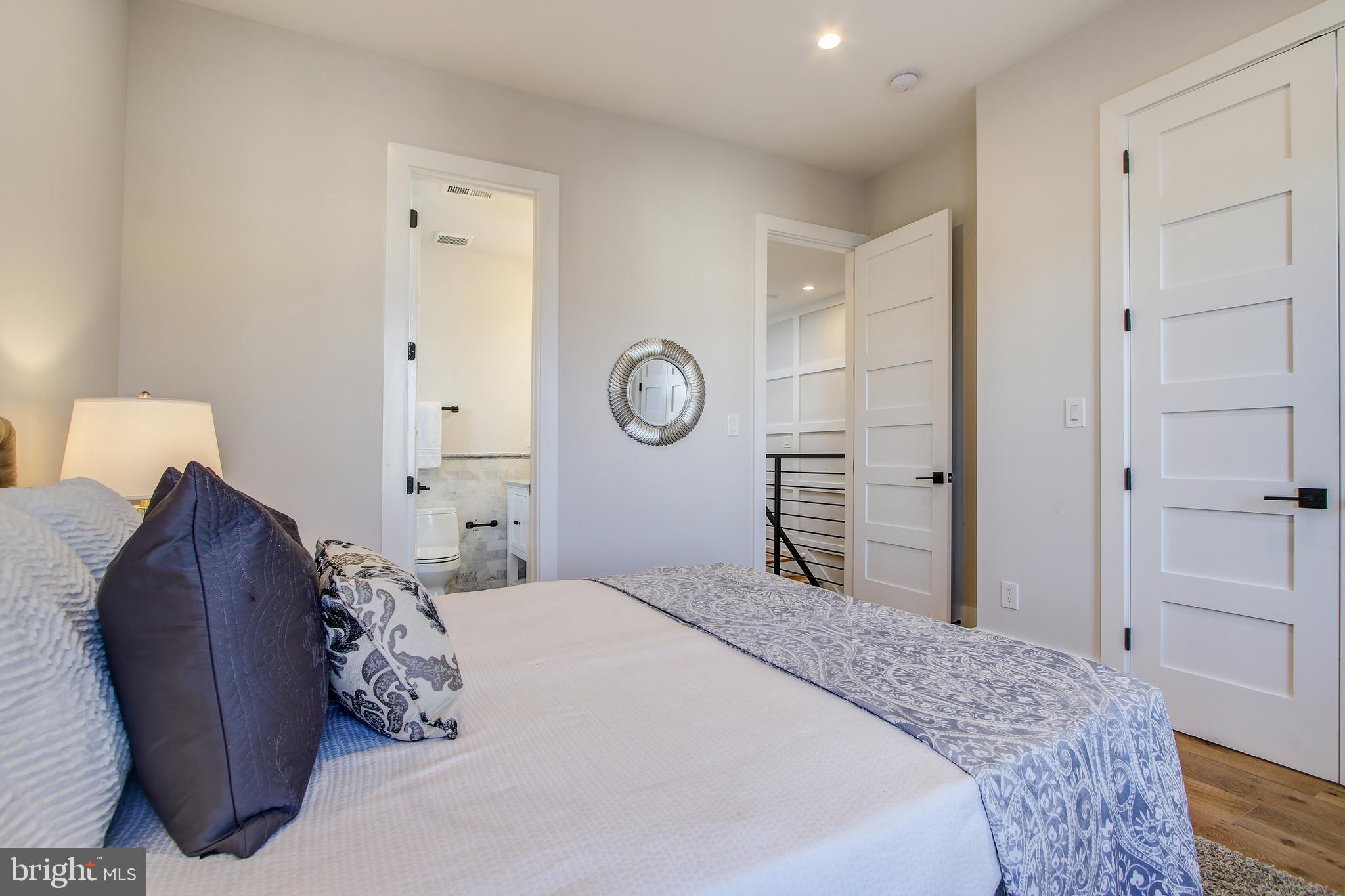 327 L Street Northeast Washington, DC 20002 - Photo 24 of 45