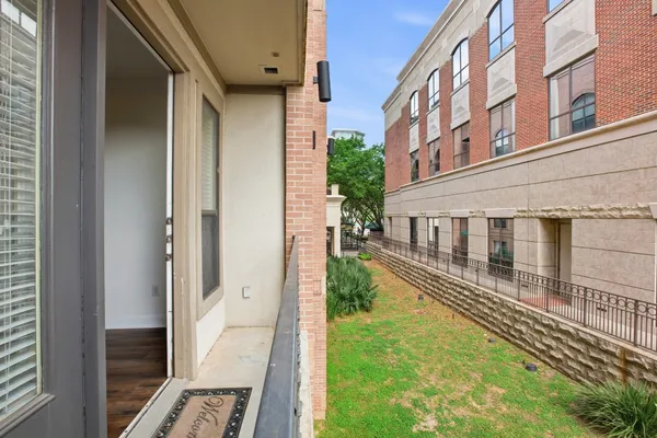 $330,000 | 2299 Lone Star Drive, Unit 233, Sugar Land, TX 77479