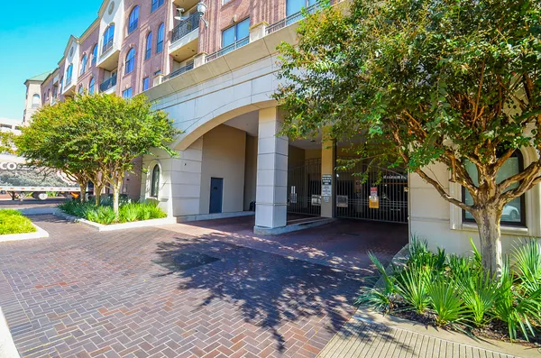 $330,000 | 2299 Lone Star Drive, Unit 233, Sugar Land, TX 77479