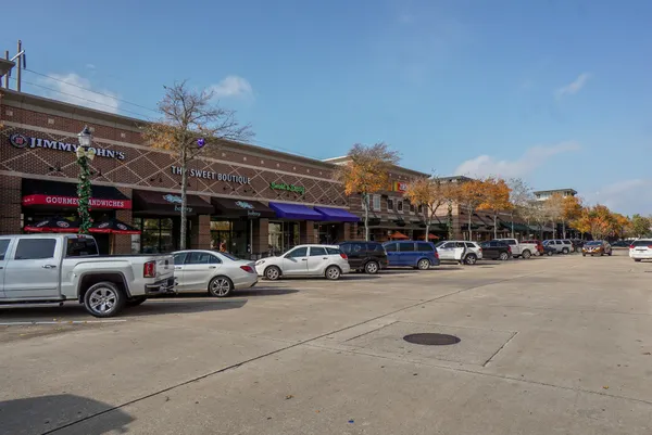 $330,000 | 2299 Lone Star Drive, Unit 233, Sugar Land, TX 77479