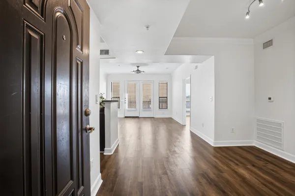 $330,000 | 2299 Lone Star Drive, Unit 233, Sugar Land, TX 77479