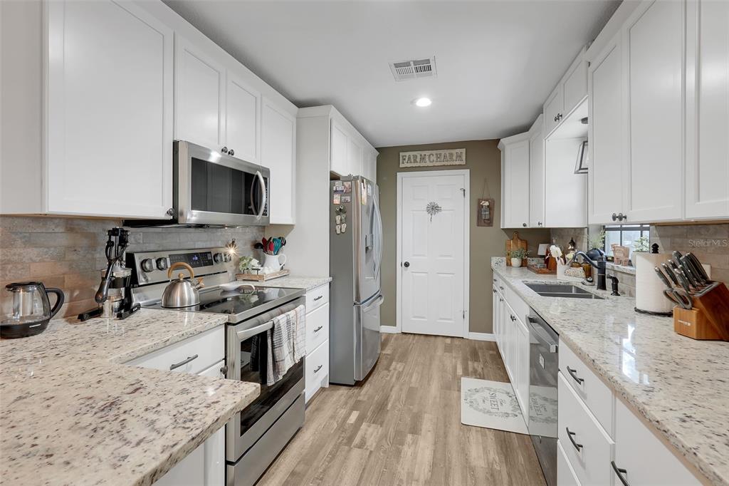 31946 Harris Road Tavares, FL 32778 - Photo 21 of 44 Gallery Image 21
