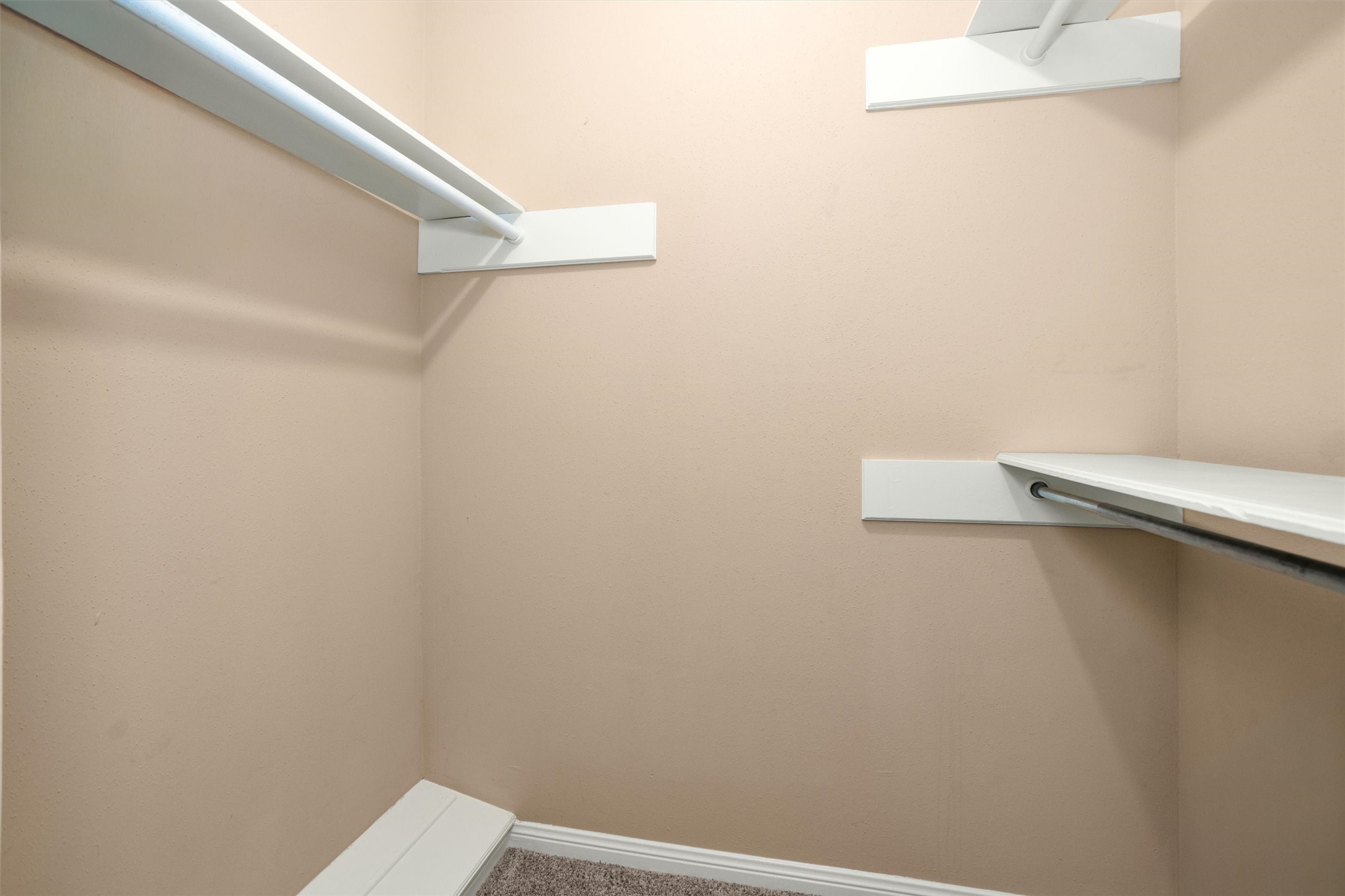 16327 Green Shade Drive Houston, TX 77090 - Photo 13 of 23