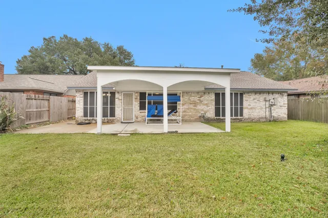 $1,700 | 16327 Green Shade Drive, Houston, TX 77090