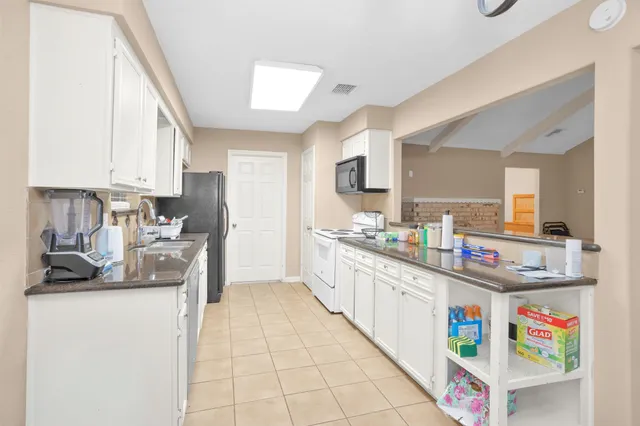 $1,700 | 16327 Green Shade Drive, Houston, TX 77090