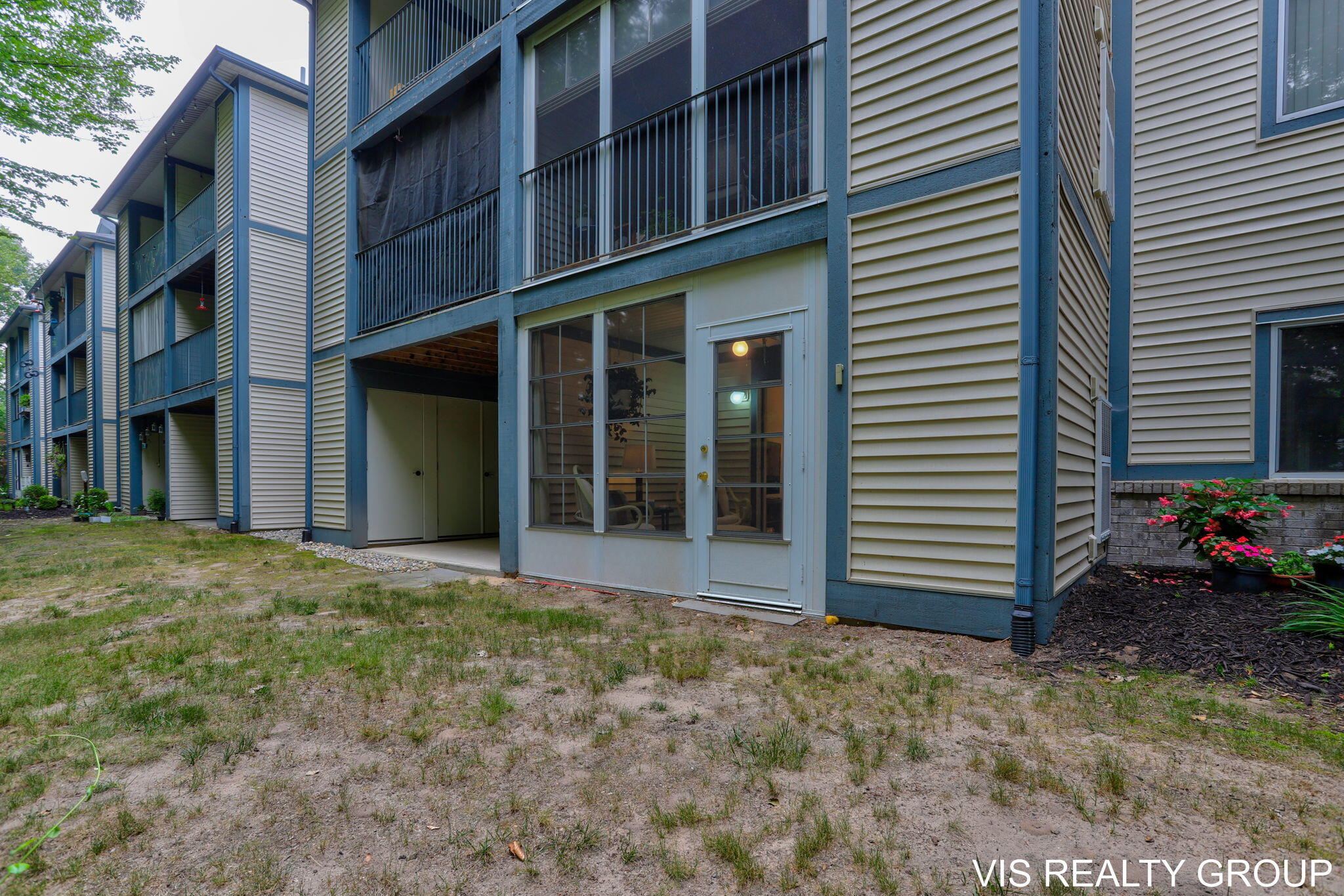 18372 North Ridge Court, Unit 1 Spring Lake, MI 49456 - Photo 24 of 46 4-web-or-mls-18372 N Ridgr Ct, Spring La