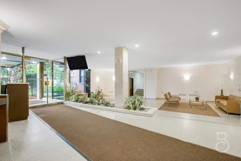 $800,000 | 100-25 Queens Boulevard, Unit 3N | Rego Park