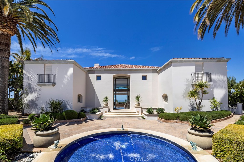 3 Seashell Newport Coast, CA 92657 - Photo 5 of 36 a view of a house with backyard and sitting area