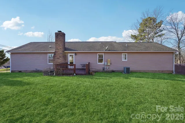 $320,000 | 11000 Mallard Crossing Drive, Charlotte, NC 28262