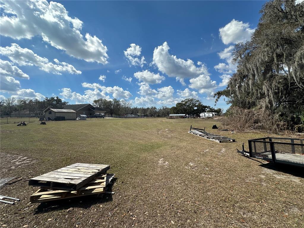 9988 Bryant Road Lithia, FL 33547 - Photo 5 of 13