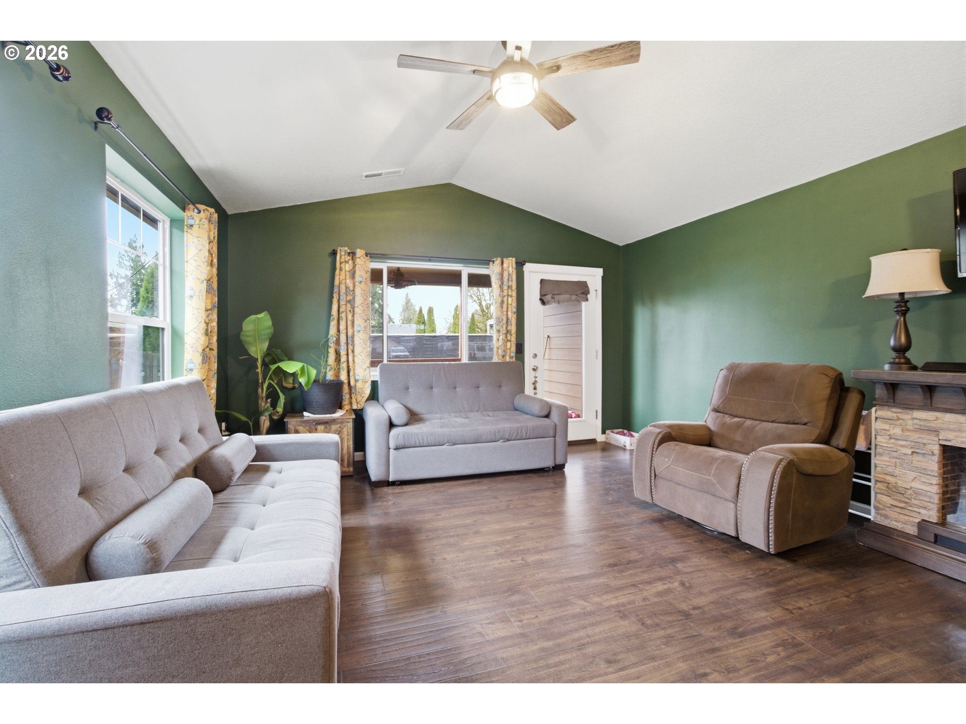 226 Northwest Sagan Loop Sheridan, OR 97378 - Photo 15 of 33