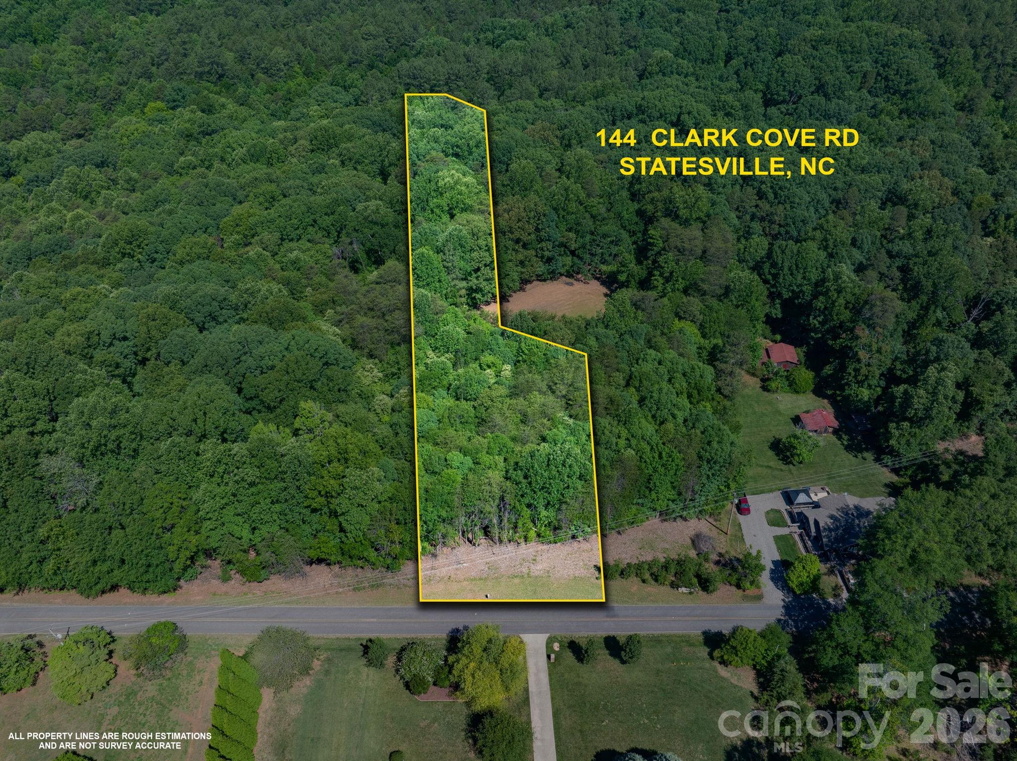 162 Clark Cove Road Statesville, NC 28677 - Photo 4 of 25 Gallery Image 4