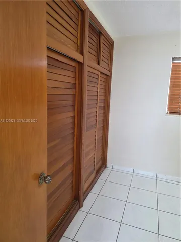 $3,200 | 1560 West 53rd Terrace, Unit 1560, Hialeah, FL 33012