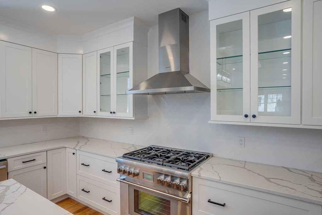 299 Marrett Road Lexington, MA 02421 - Photo 14 of 37