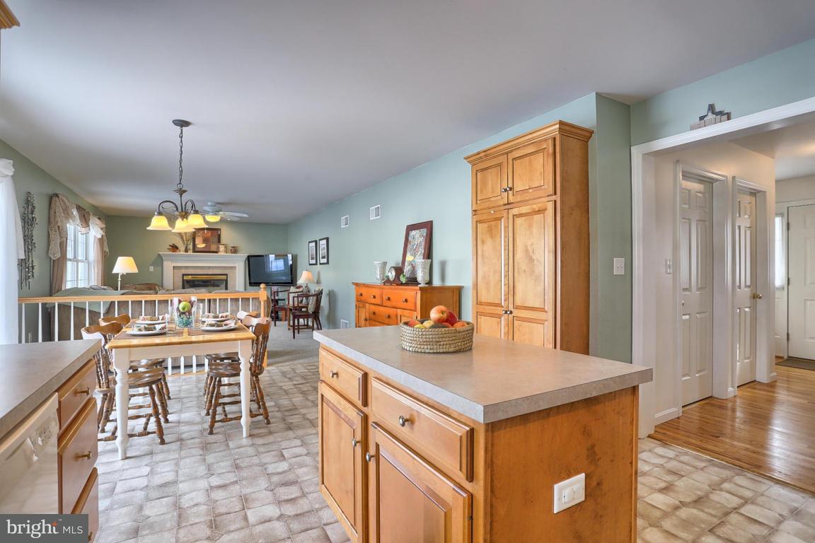 691 West Ridge Road Elizabethtown, PA 17022 - Photo 6 of 38