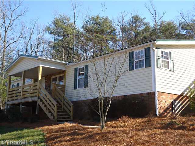1110 Muddy Road King, NC 27021 - Photo 2 of 16 Exterior Front.