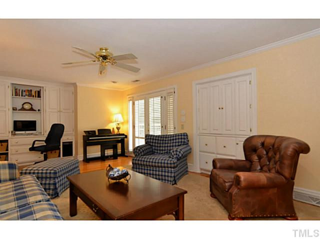 2607 Grant Avenue Raleigh, NC 27608 - Photo 11 of 25 Den/Family/Great Room