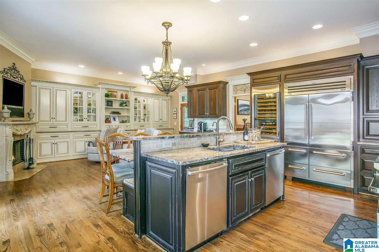 609 Queens Gate Birmingham, AL 35242 - Photo 7 of 50